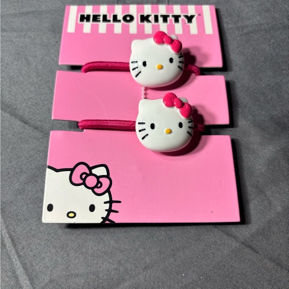 Hello Kitty White and Pink Hair Clips